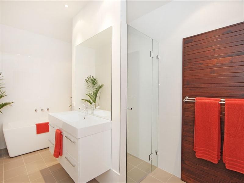 33 Stephenson Road, Bateau Bay NSW 2261