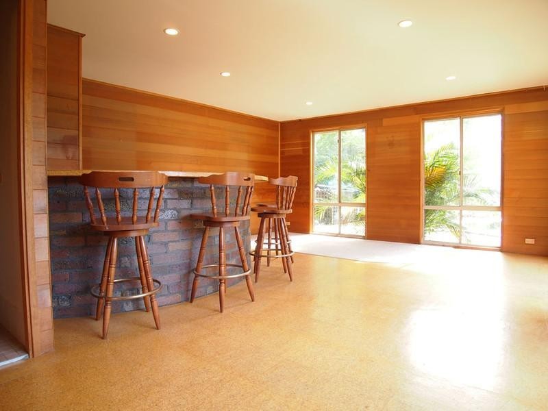 12 Haigh Close, Berkeley Vale NSW 2261