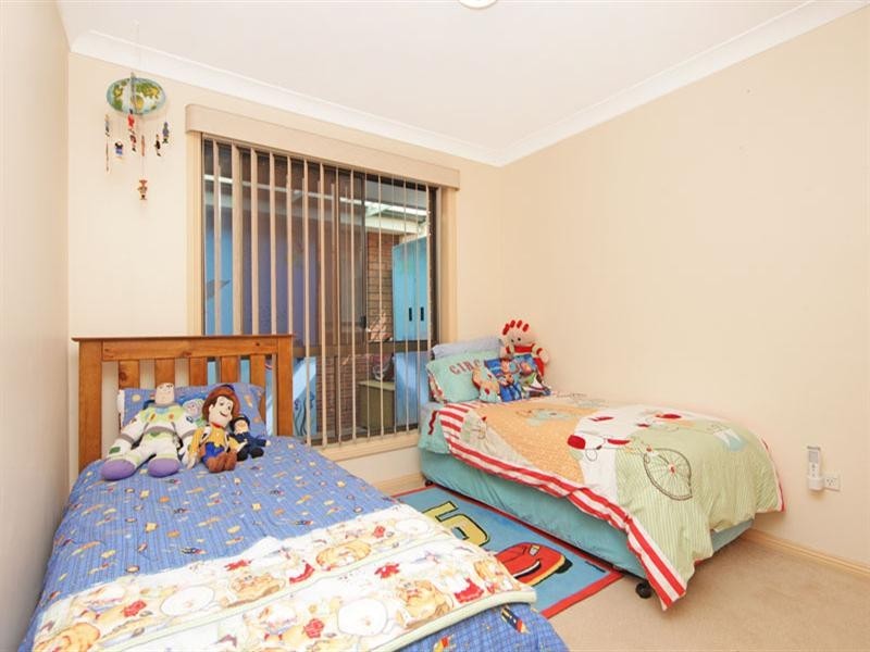 1 Stornaway Crescent, Berkeley Vale NSW 2261