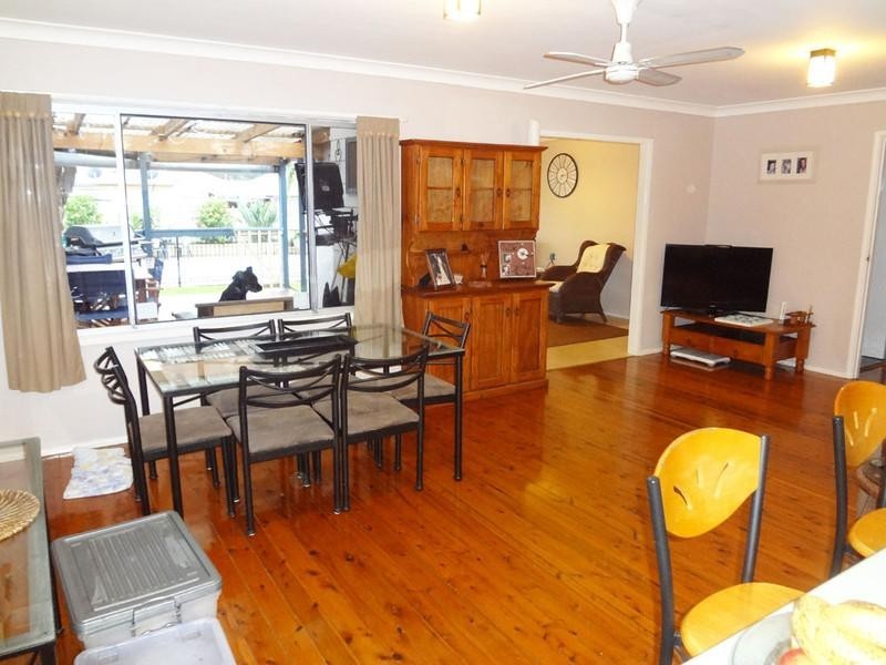 13 Oxley Road, Killarney Vale NSW 2261