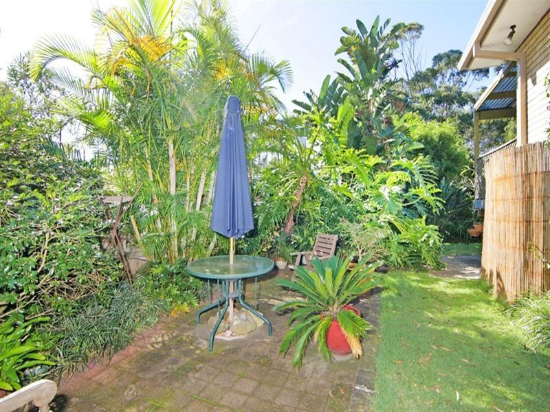 22 Hilltop Street, Bateau Bay NSW 2261