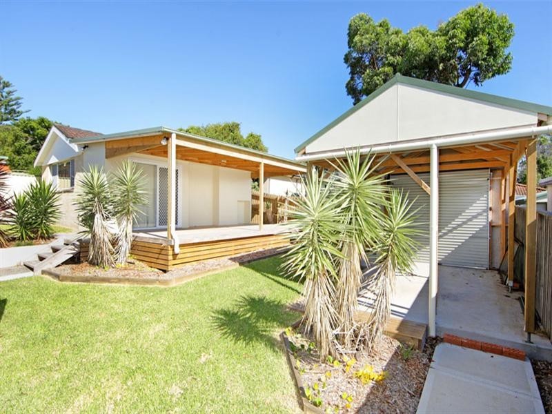 25 Barry Street, Bateau Bay NSW 2261