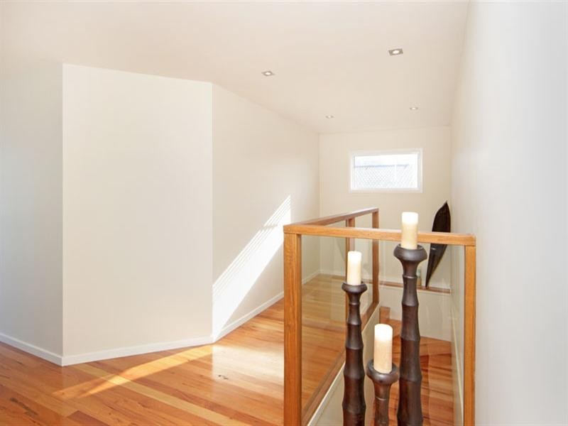 142 Ocean Parade, Blue Bay NSW 2261