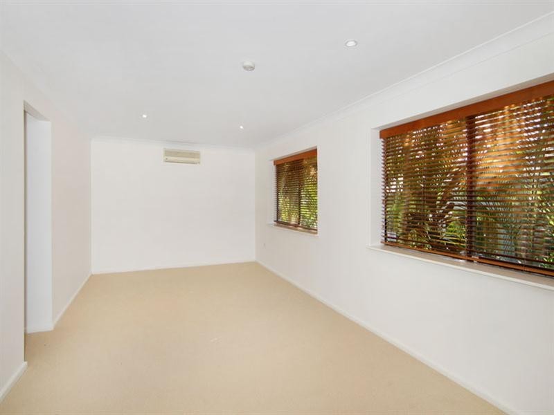 1 Harbour Street, Bateau Bay NSW 2261