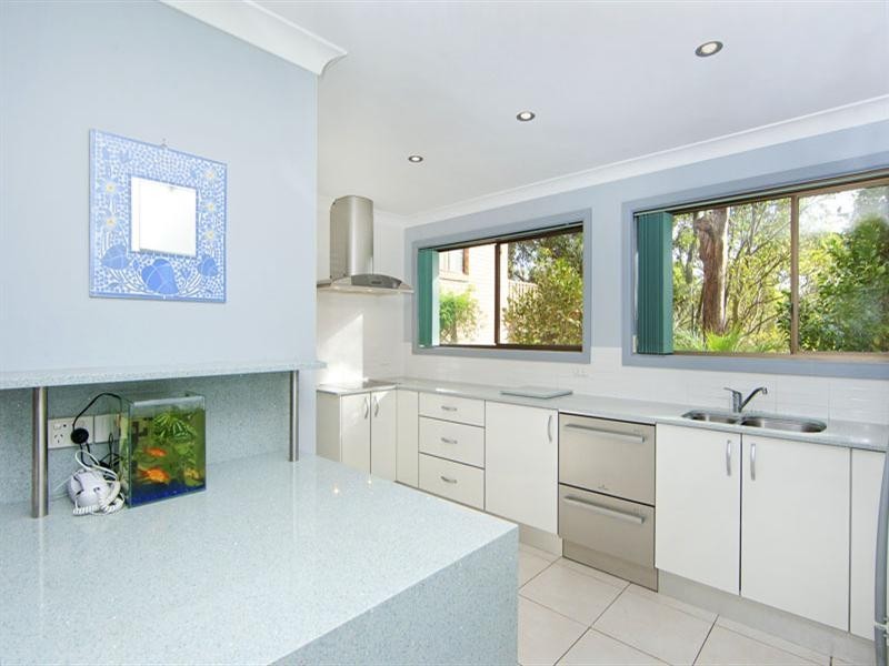 22 Northview Drive, Bateau Bay NSW 2261