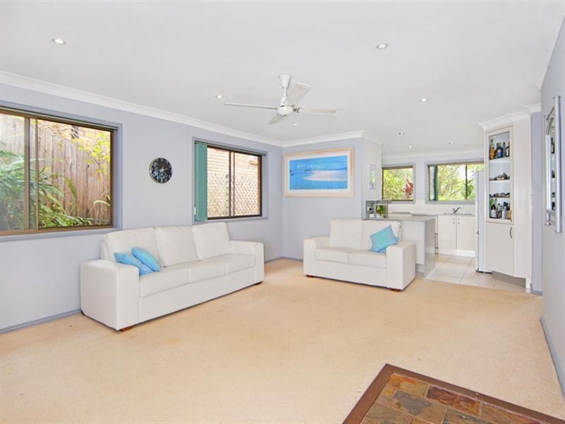 22 Northview Drive, Bateau Bay NSW 2261