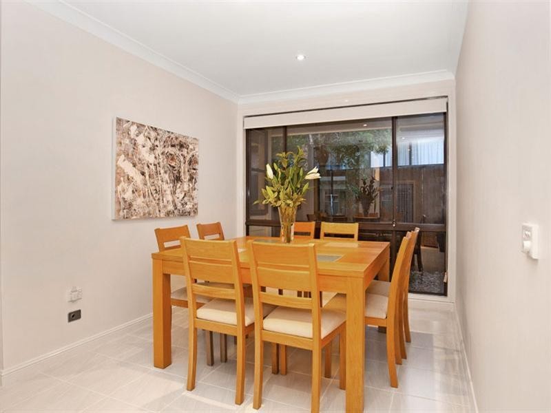 15 Nepean Street, Bateau Bay NSW 2261