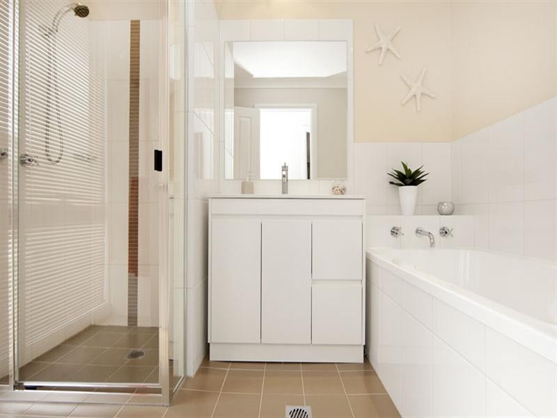 15 Nepean Street, Bateau Bay NSW 2261