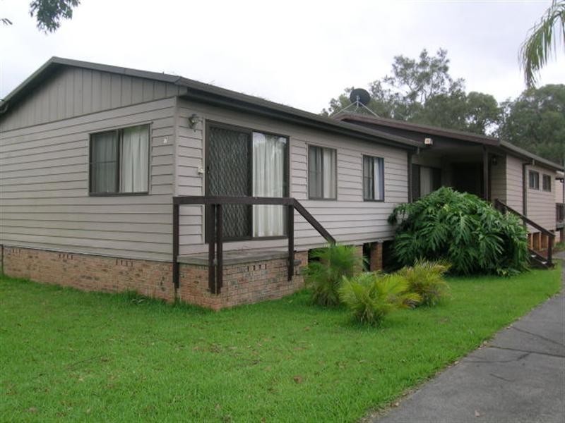 7 Gregory Street, Berkeley Vale NSW 2261