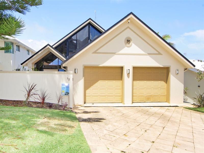 12 South Scenic, Forresters Beach NSW 2260