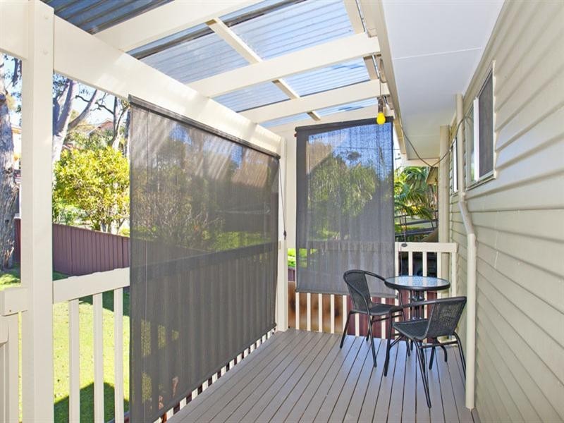 6 Rays Road, Bateau Bay NSW 2261