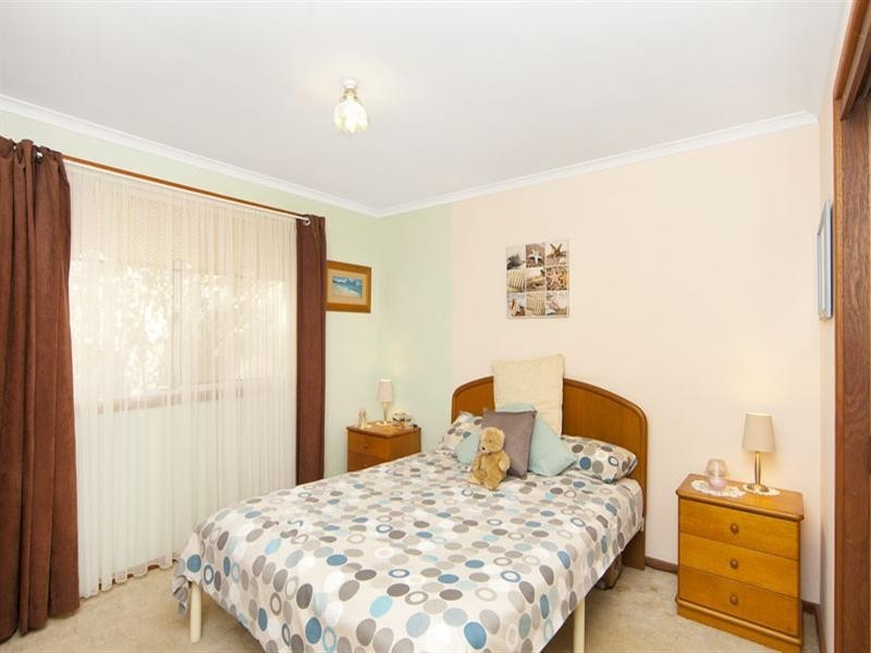 2/1A Hillside Drive, Berkeley Vale NSW 2261