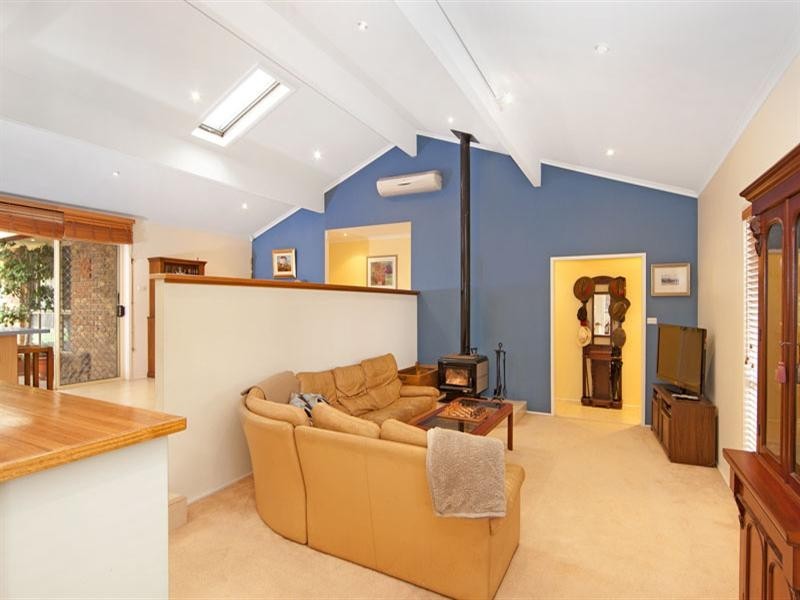 26 Sirius Avenue, Bateau Bay NSW 2261