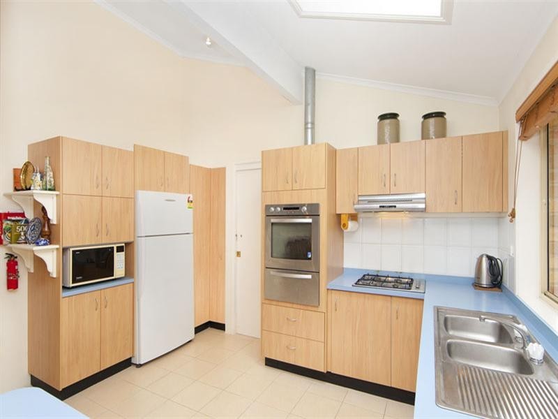 26 Sirius Avenue, Bateau Bay NSW 2261