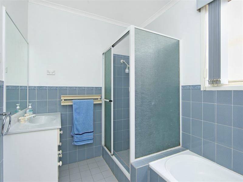 26 Sirius Avenue, Bateau Bay NSW 2261