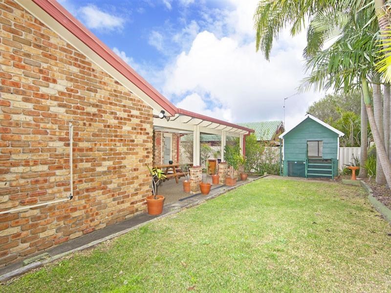 26 Sirius Avenue, Bateau Bay NSW 2261
