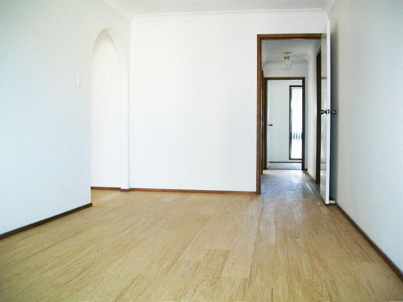 11 Morley Avenue, Bateau Bay NSW 2261