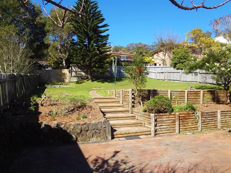 63 Lowanna Avenue, Forresters Beach NSW 2260