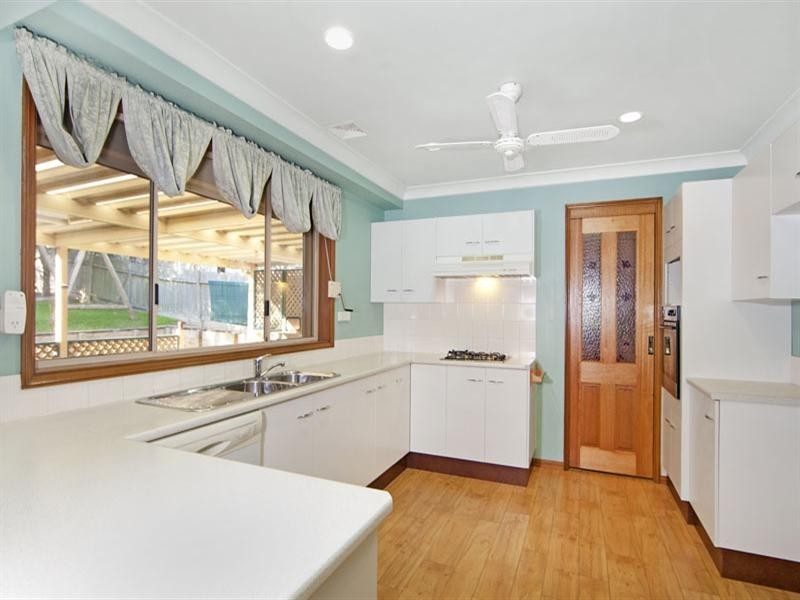 35 Belford Avenue, Bateau Bay NSW 2261