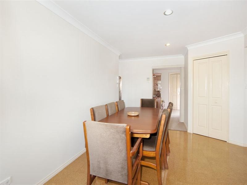 8 Epsom Place, Bateau Bay NSW 2261