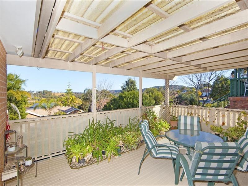 8 Epsom Place, Bateau Bay NSW 2261