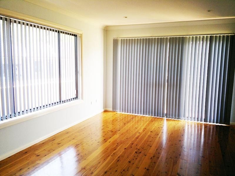 24 Germaine Avenue, Bateau Bay NSW 2261