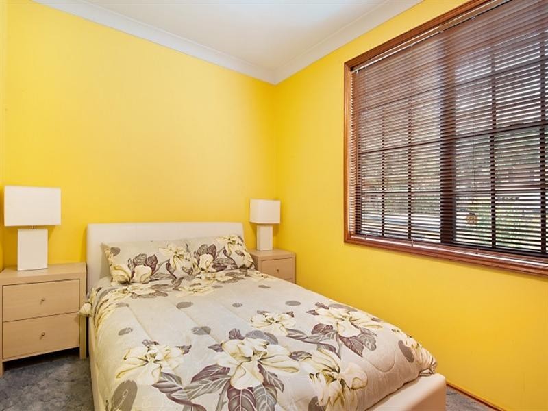 47 Elaine Avenue, Berkeley Vale NSW 2261