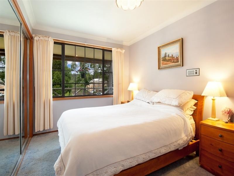 47 Elaine Avenue, Berkeley Vale NSW 2261