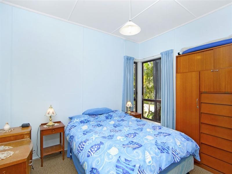 19 Norahview Street, Bateau Bay NSW 2261