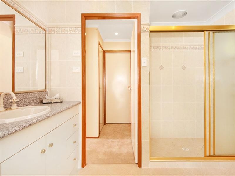 24 Waite Street, Bateau Bay NSW 2261