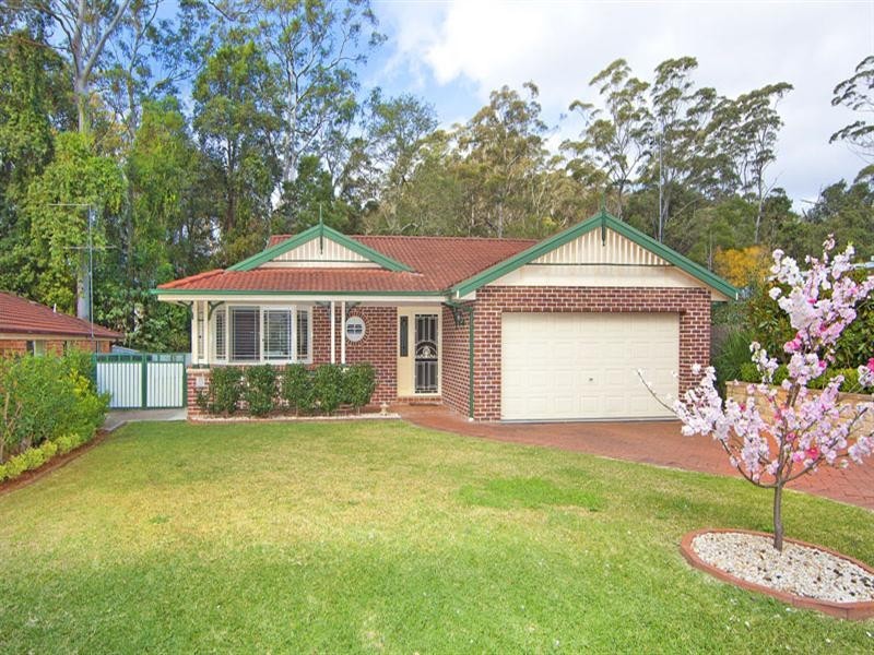 4 Rainbow Close, Lisarow NSW 2250