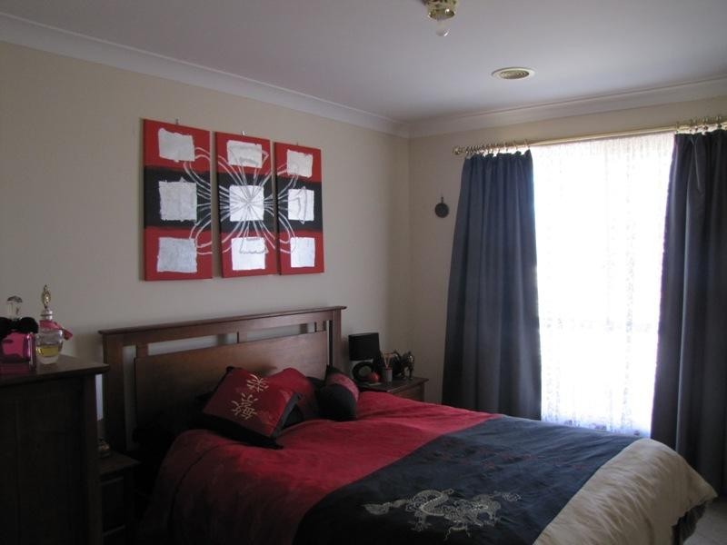 38B Freestone Way, Bathurst NSW 2795