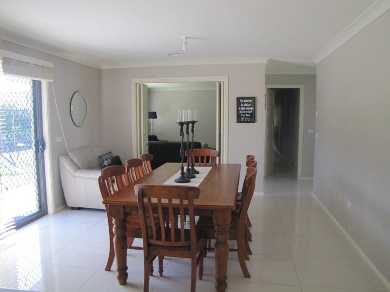 Laffing Waters NSW 2795