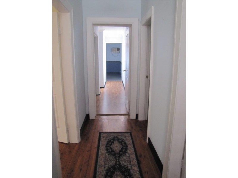 133 Piper Street, Bathurst NSW 2795