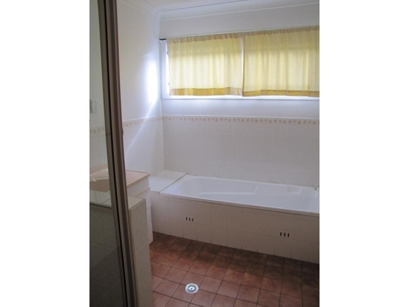 133 Piper Street, Bathurst NSW 2795