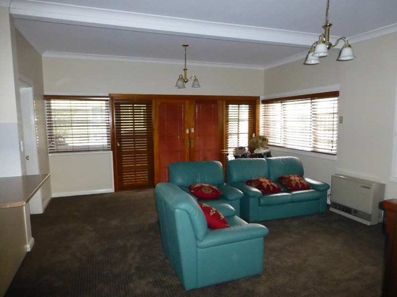 362 Howick Street, Bathurst NSW 2795