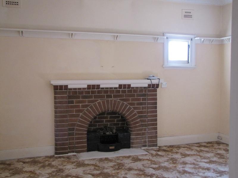 226 Piper Street, Bathurst NSW 2795