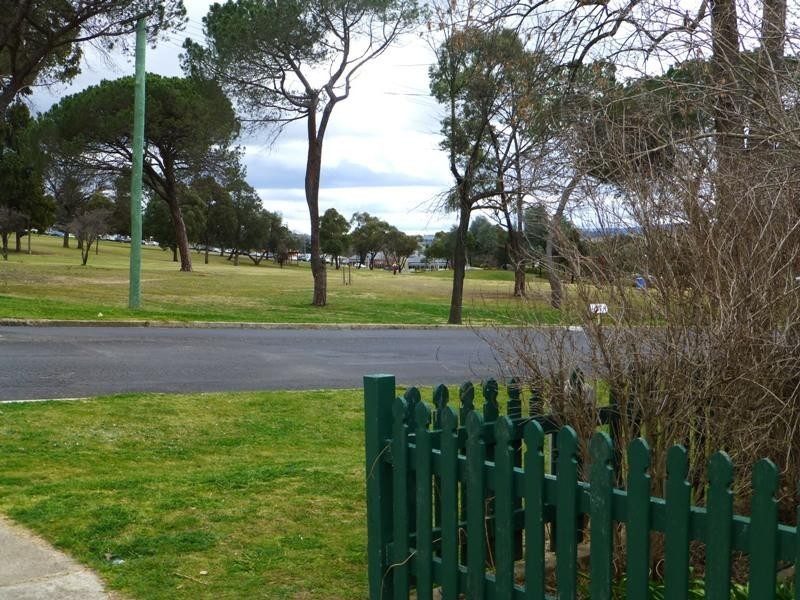 359 Howick Street, Bathurst NSW 2795