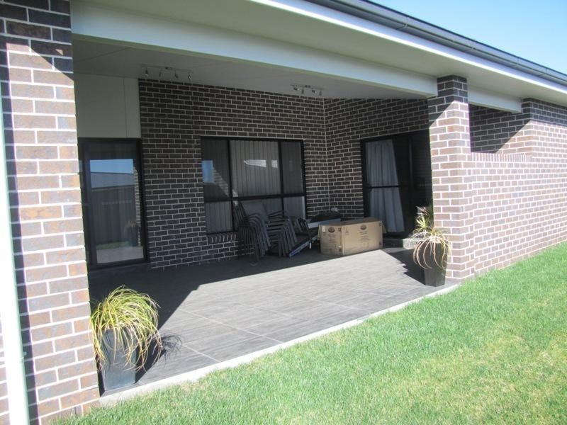 22 Mendel Drive, Kelso NSW 2795