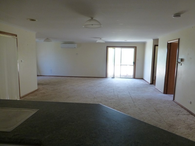 82 Osborne Avenue, Bathurst NSW 2795