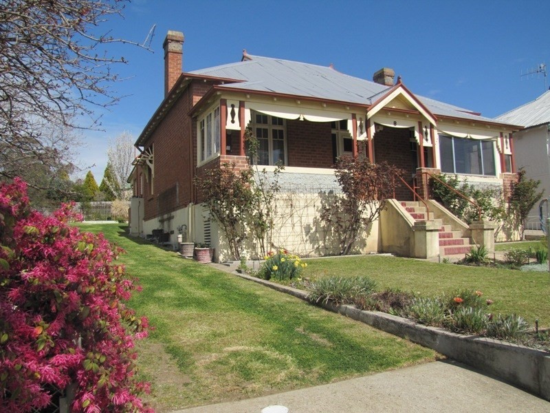 8 Spencer Street, Bathurst NSW 2795