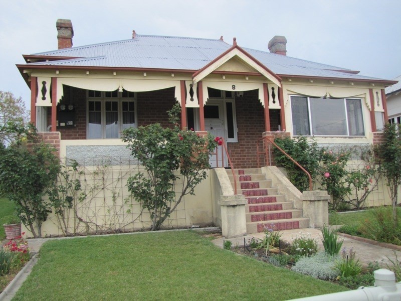 8 Spencer Street, Bathurst NSW 2795