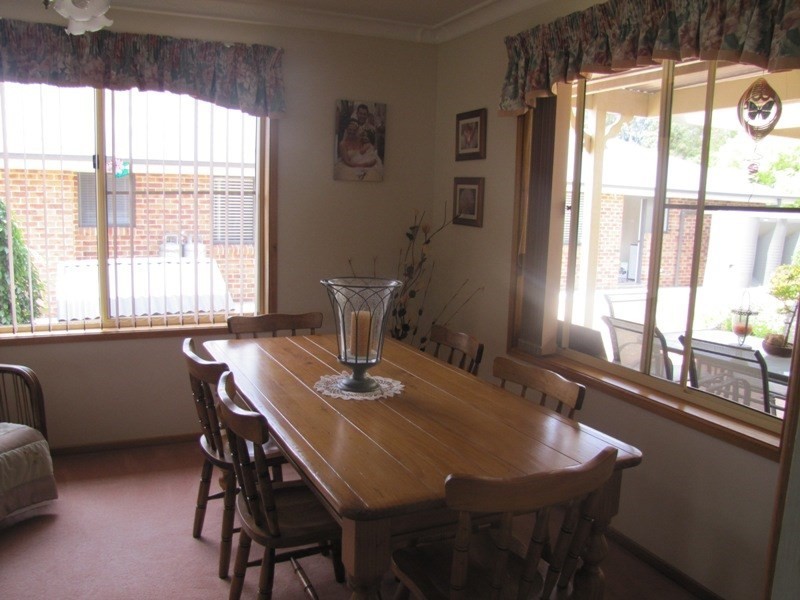 8 Church Street, Perthville NSW 2795