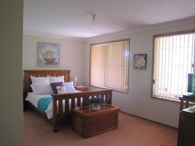 8 Church Street, Perthville NSW 2795