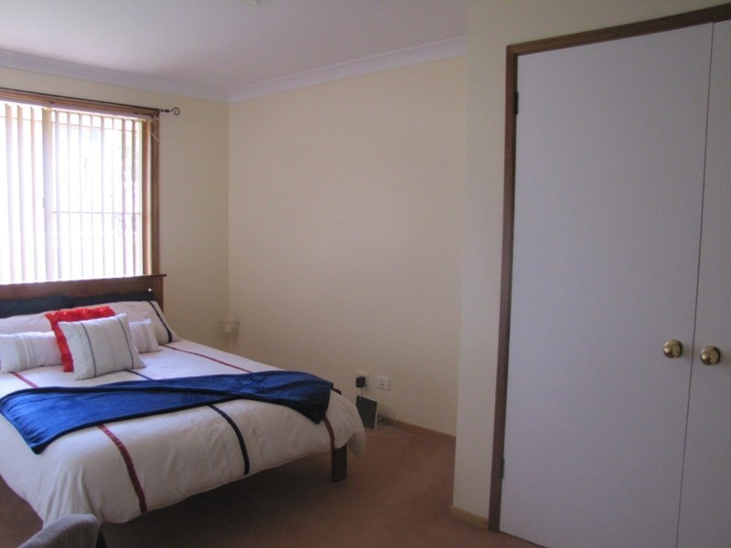 8 Church Street, Perthville NSW 2795