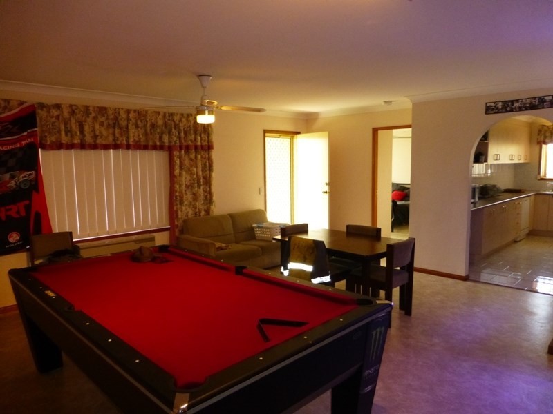 16 Dees Close, Gormans Hill NSW 2795