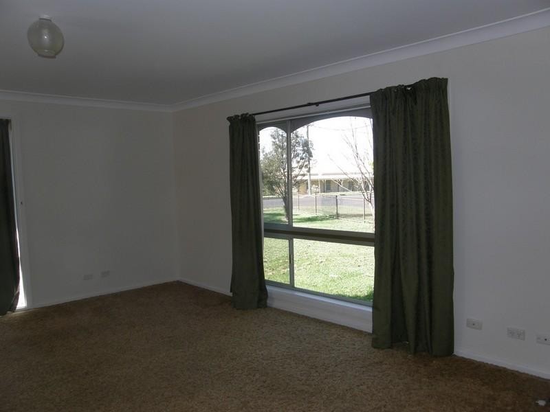 Eglinton NSW 2795