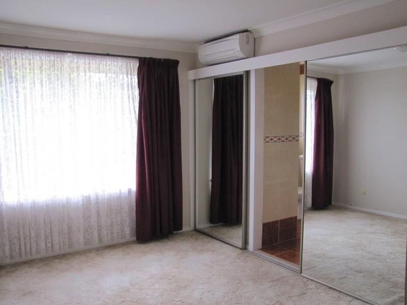 8 Beavis Place, Bathurst NSW 2795