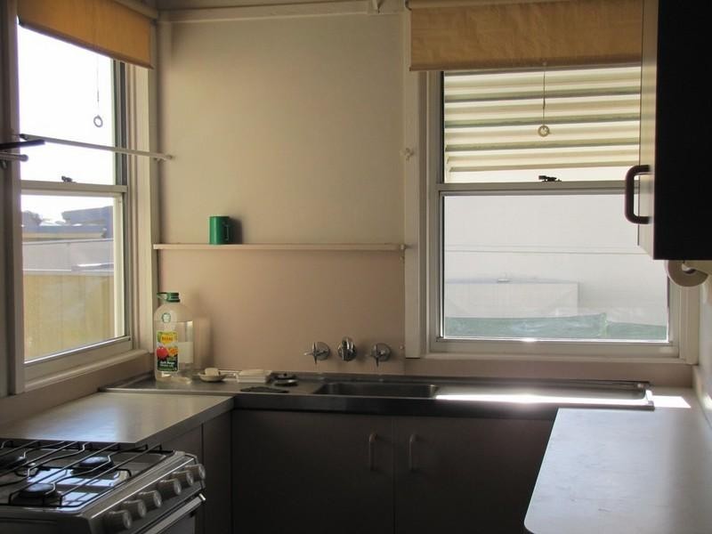 2 Coral Way, Bathurst NSW 2795