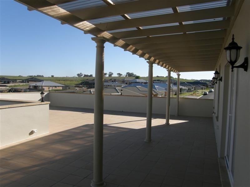 66 Illumba Way, Kelso NSW 2795